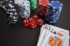 Burgemeester sluit tapasbar Bienvenida voor illegaal pokeren