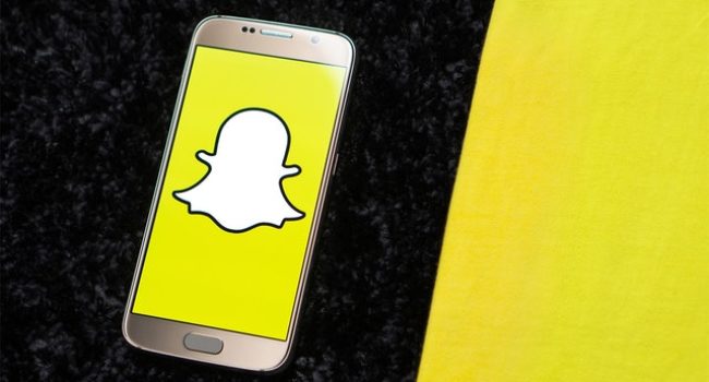 Frontale aanval Snapchat op Facebook: inloggen op andere apps mogelijk, zónder het delen van al je data