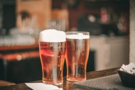 FIOD vermoedt miljoenenfraude met bierimport in Den Haag en Rotterdam
