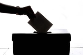 Stemlokalen voor gemeenteraadsverkiezingen zijn geopend