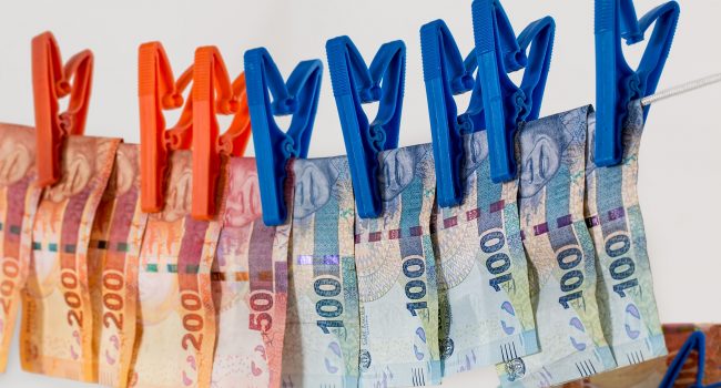 Europees plan: toezichthouder witwassen, verbod op grote contante betalingen, monitoring crypto’s