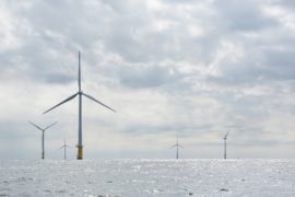 Rotterdam wil meer windparken op zee