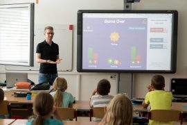 ‘Schoolbesturen moeten meer leraren inzetten op moeilijke scholen in Rotterdam-Zuid’