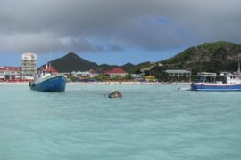 Bouw nieuw orkaanbestendig ziekenhuis St. Maarten van start