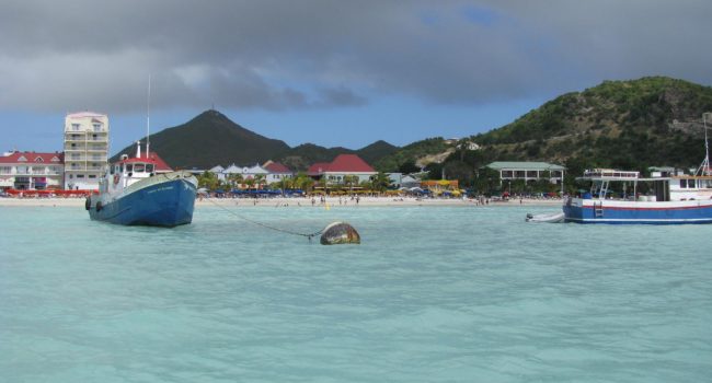 Bouw nieuw orkaanbestendig ziekenhuis St. Maarten van start
