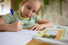 Alle Haagse ’thuisonderwijskinderen’ na vernietigende uitspraak toch naar school