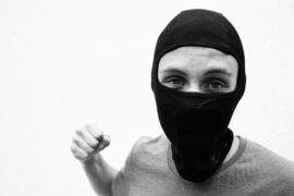 Tegengaan radicalisering vergt maatwerk op individueel niveau en samenwerking tussen ketenpartners